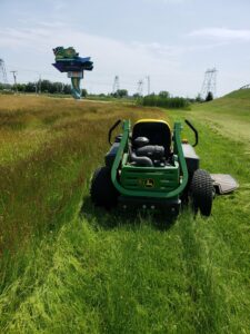 Commercial grass cutting / Lawn maintenance Kawartha Downs